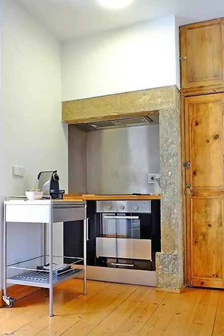 Апартаменты Pen-Arts Apartment- Principe Real Garden - Bairro Alto Лиссабон